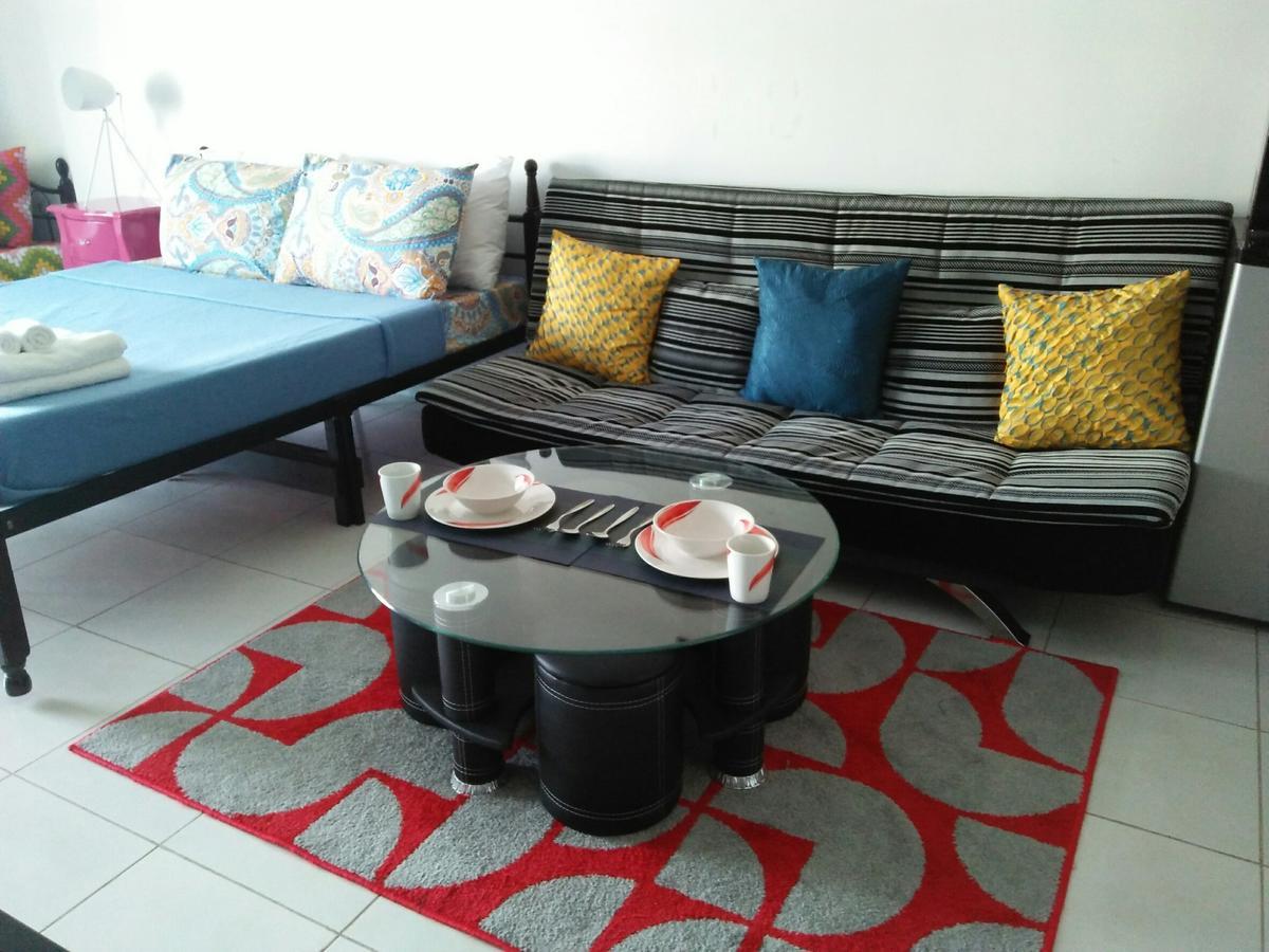 เซเรนาส์ เฮาส์ Apartment มะนิลา ภายนอก รูปภาพ