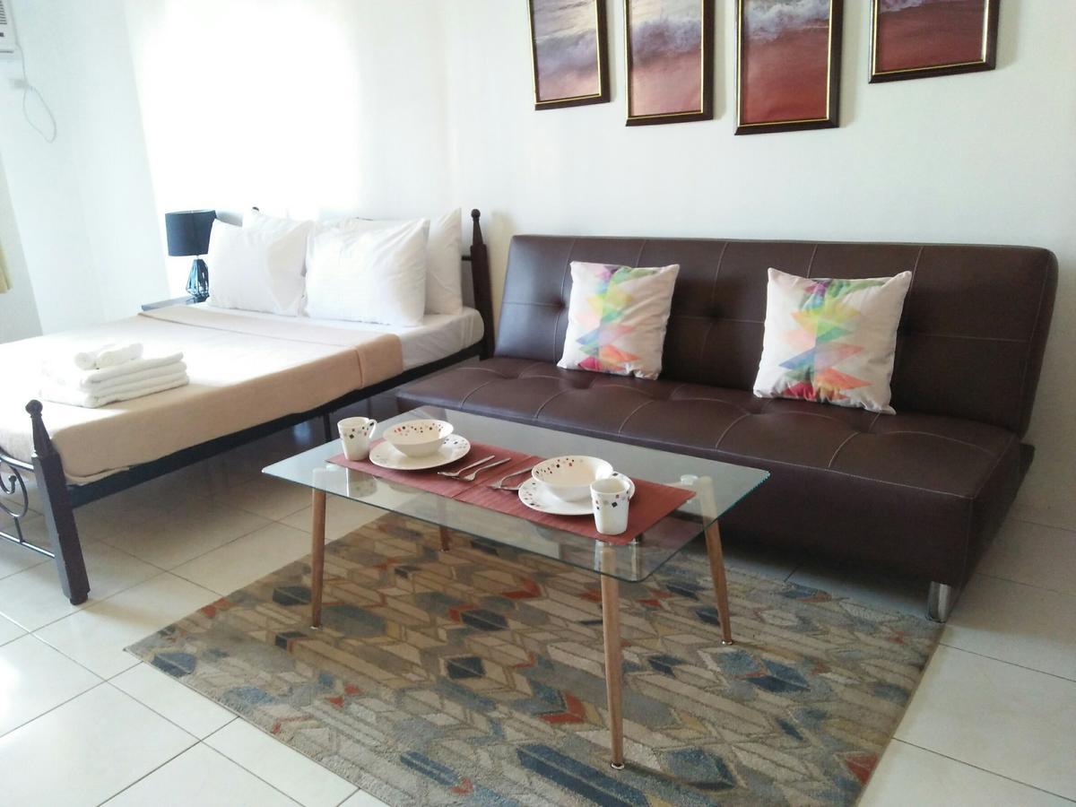 เซเรนาส์ เฮาส์ Apartment มะนิลา ภายนอก รูปภาพ