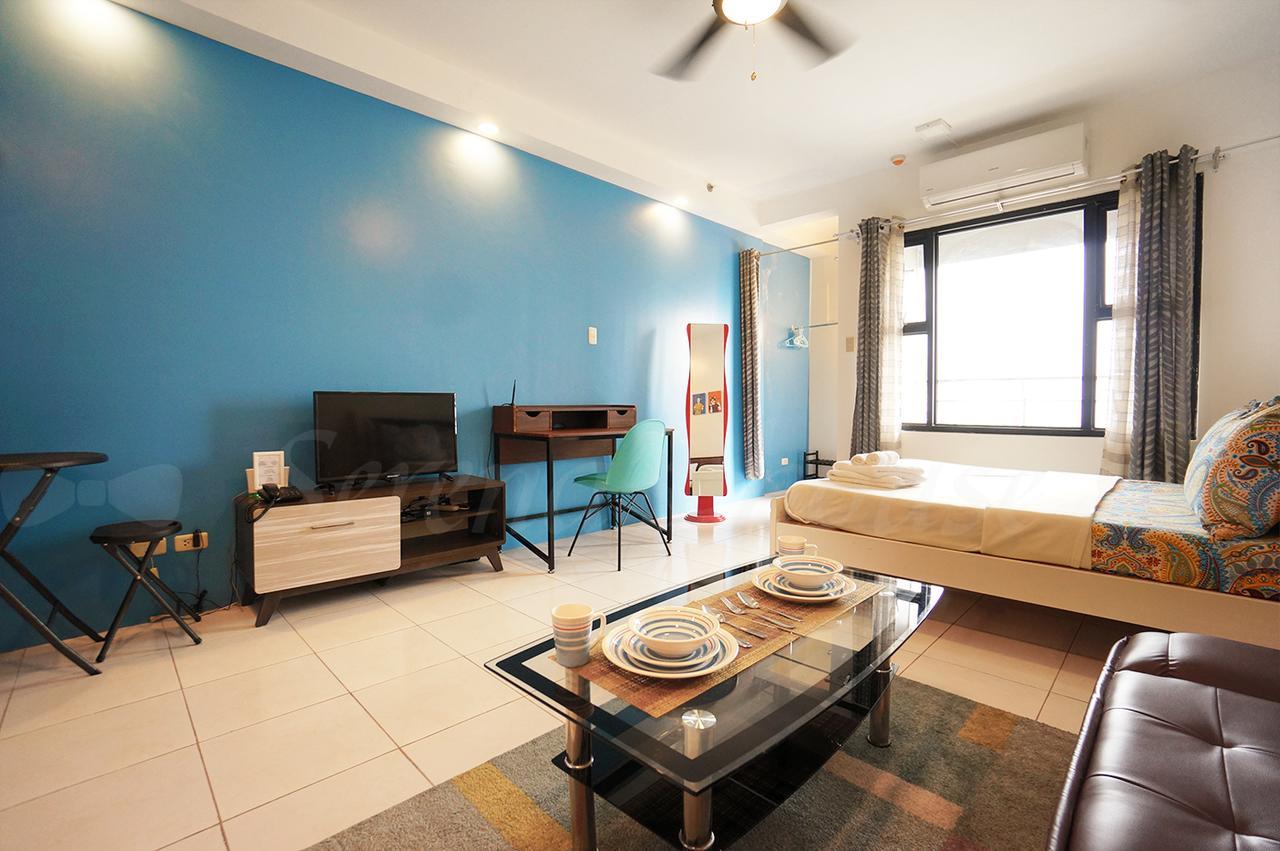 เซเรนาส์ เฮาส์ Apartment มะนิลา ภายนอก รูปภาพ