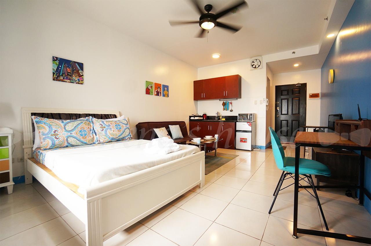 เซเรนาส์ เฮาส์ Apartment มะนิลา ภายนอก รูปภาพ