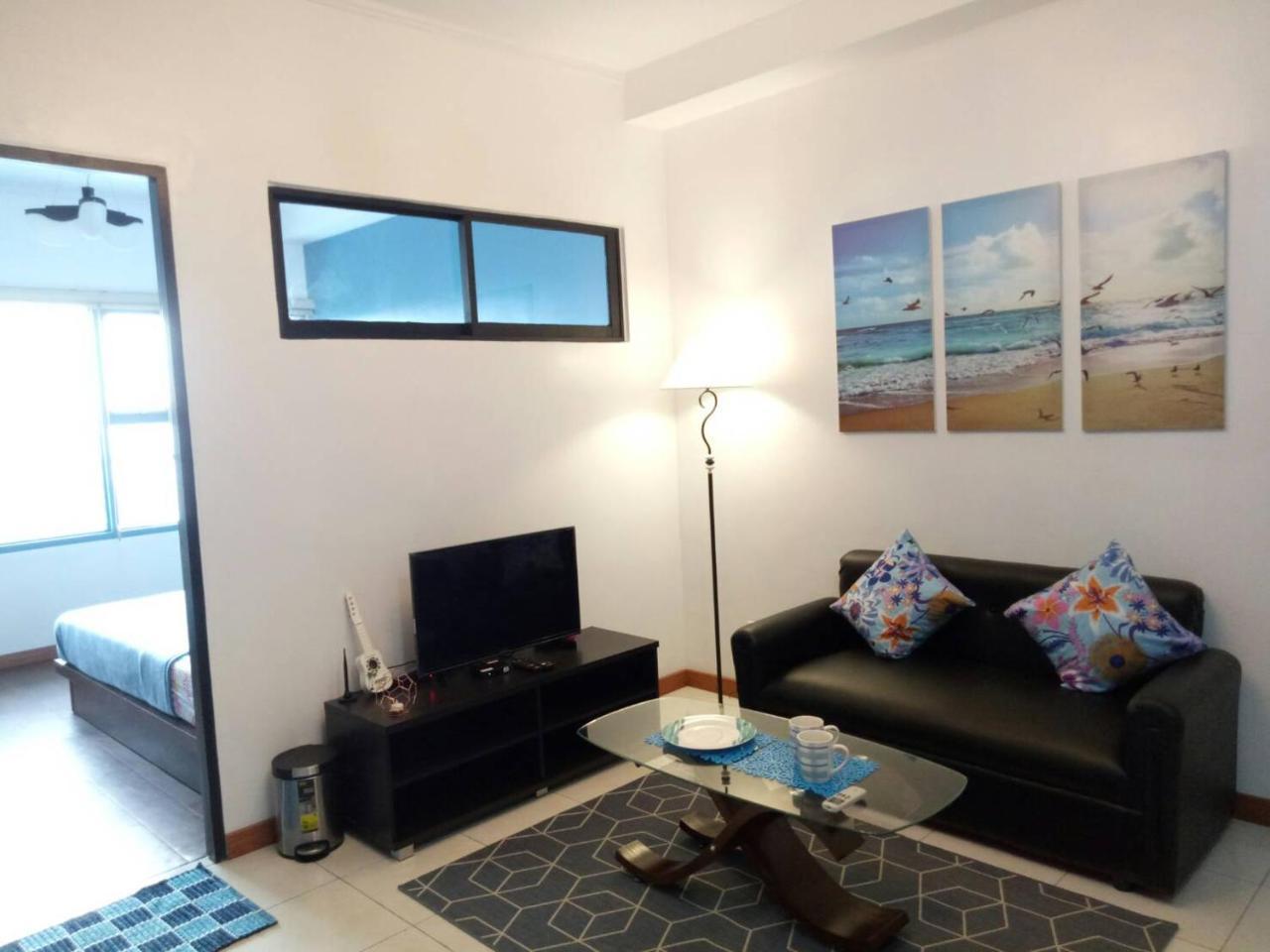 เซเรนาส์ เฮาส์ Apartment มะนิลา ภายนอก รูปภาพ