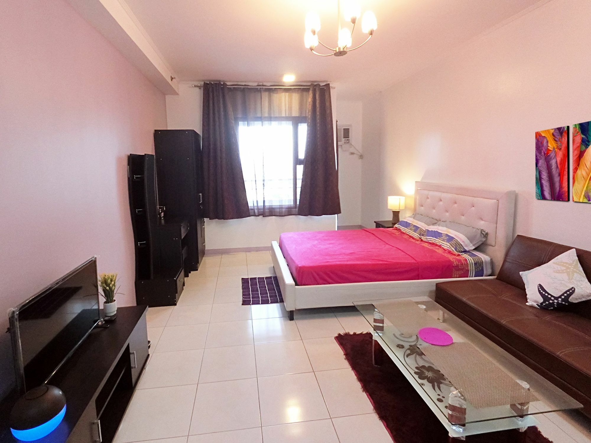 เซเรนาส์ เฮาส์ Apartment มะนิลา ภายนอก รูปภาพ